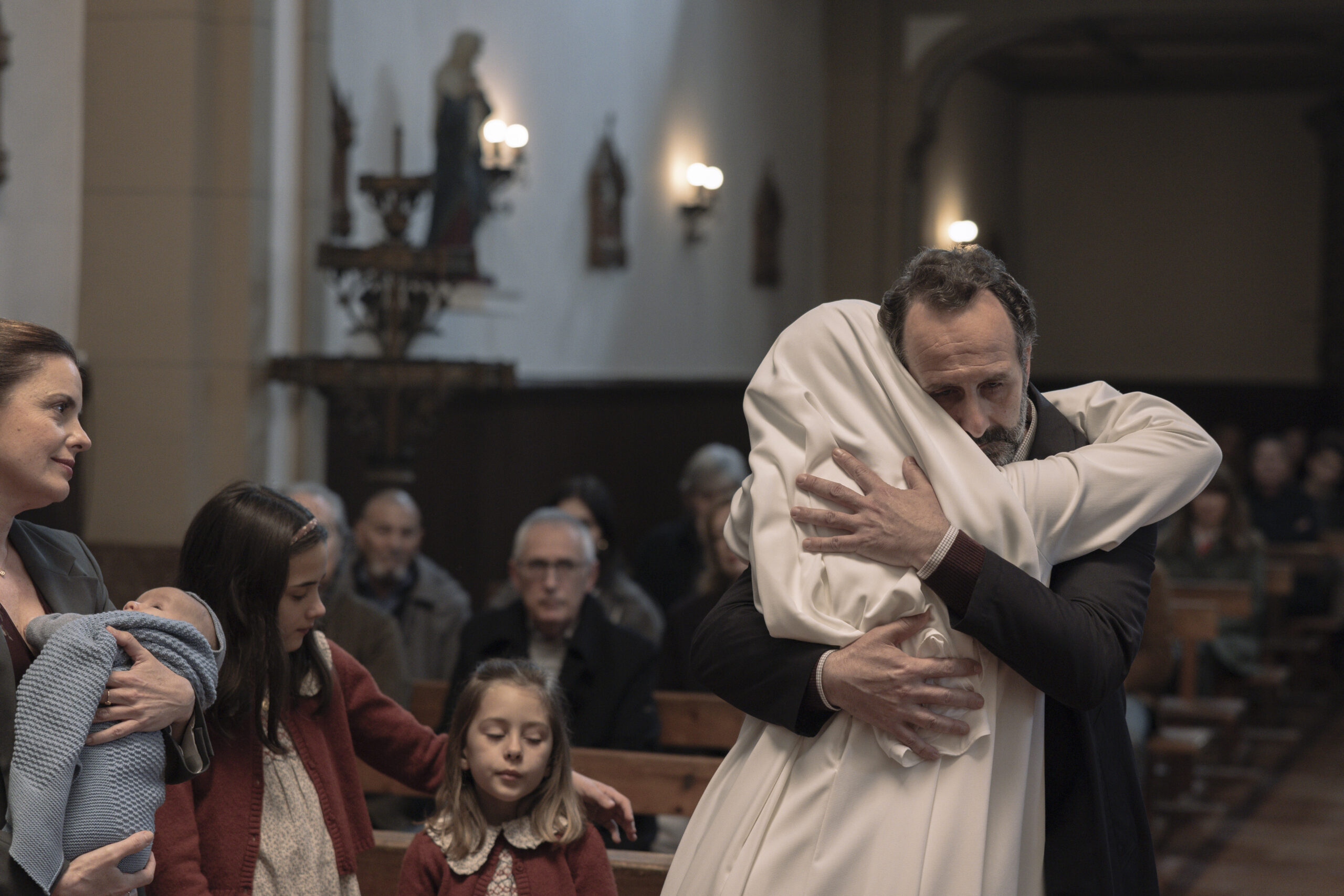 „Niedziele” – historia powołania nagrodzona Złotą Muszlą w San SebastiAn 2025 wchodzi do polskich kin!